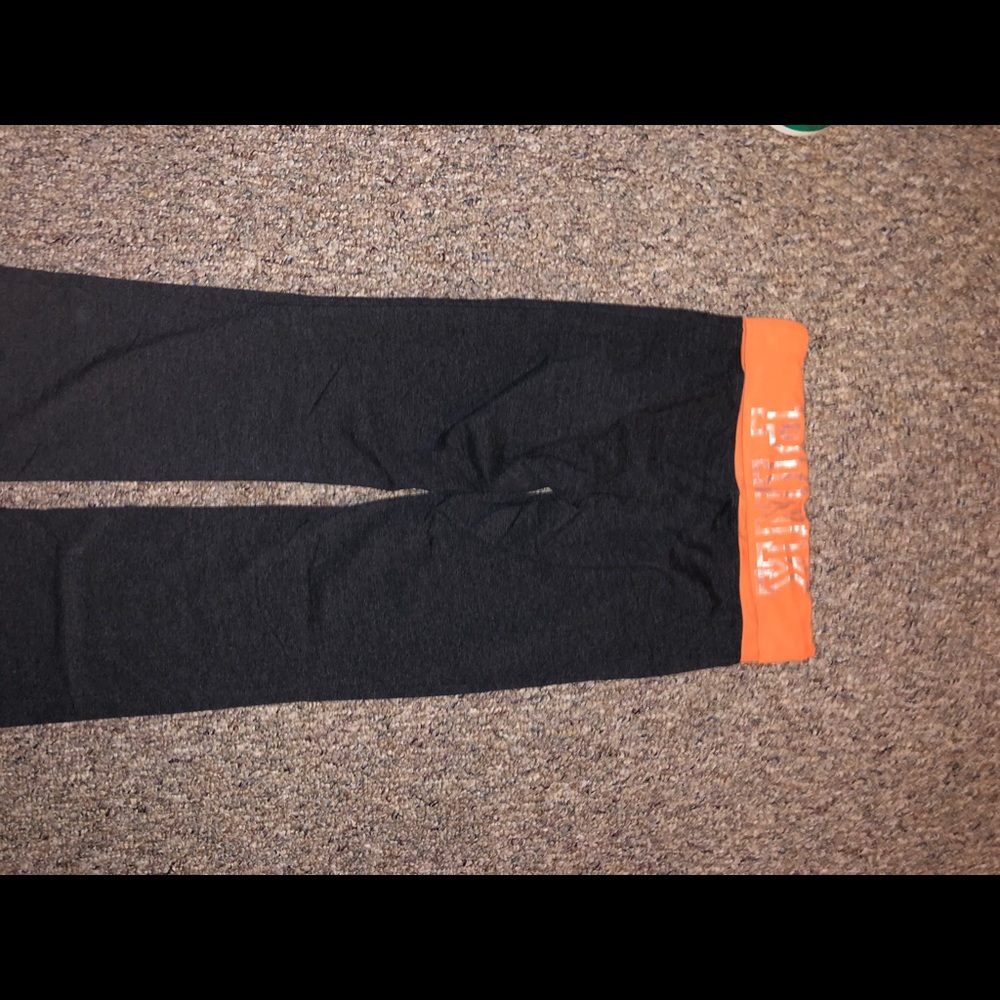 Pink College Collection Leggings (UM) - Picture 2 of 3